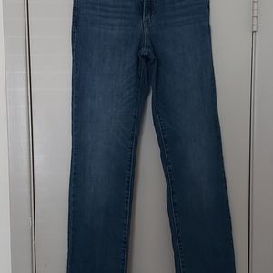 Levi's Slimming Straight Jeans (W27/L32)
